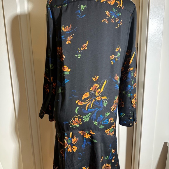 Tory Burch Black Dress with Vibrant Floral Accents - Picture 6 of 15